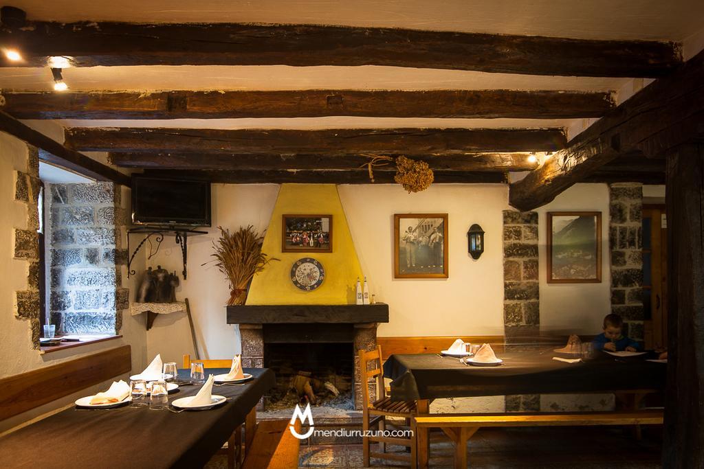 Casa Rural Eleizondo Haundia Itziar Dış mekan fotoğraf